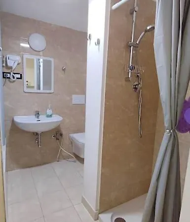 House Vasto